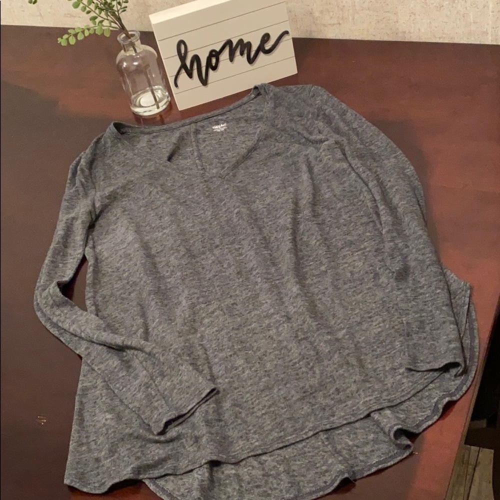 Women’s Long Sleeve Shirt